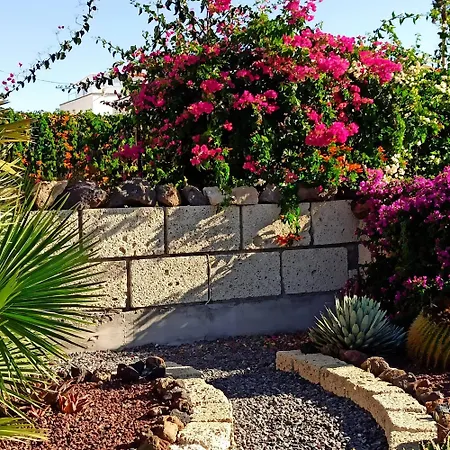 Casa Tamara Quiet Flat With Pool Great View Of The Mountains And The Sea Apartmán La Cisnera